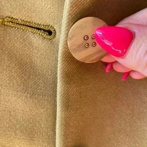 Vintage Chartreuse Valentino Blazer and Tank Shell Size 46/12 - Picture 10 of 11